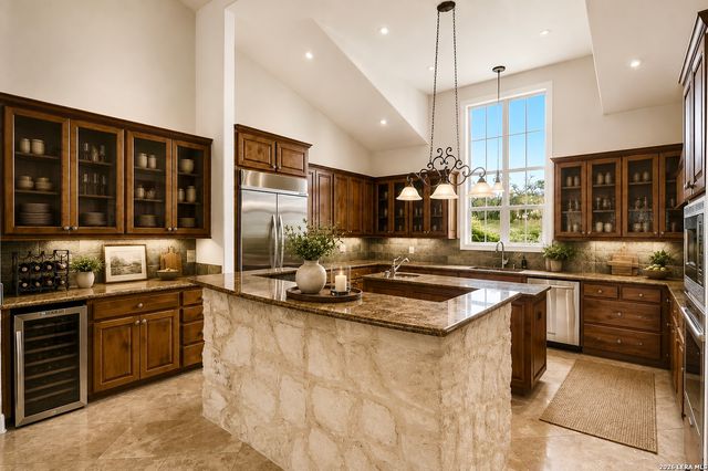 639 SISTERDALE RD, Boerne, TX 78006