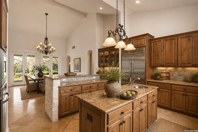 639 SISTERDALE RD, Boerne, TX 78006