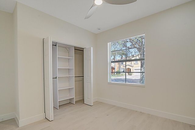 905 Fieldstone Way, West Palm Beach, FL 33413