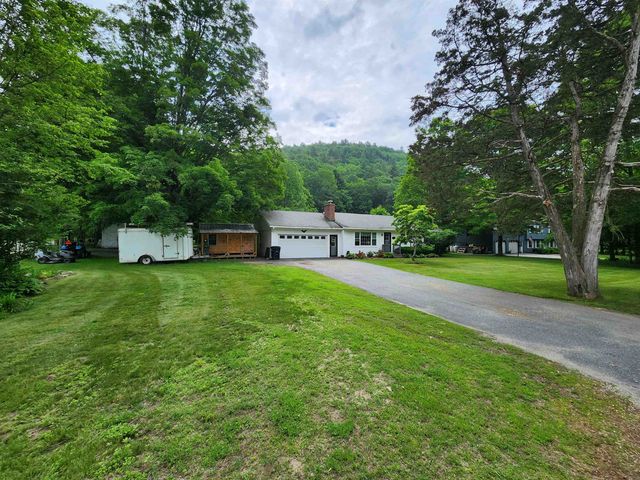 107 Old Church Road, Claremont, NH 03743