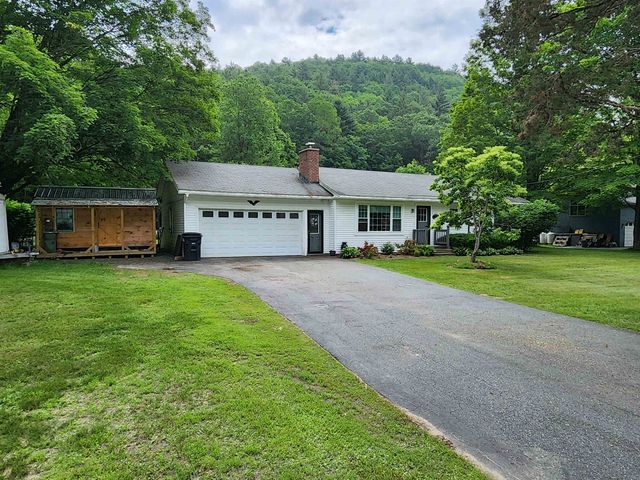 107 Old Church Road, Claremont, NH 03743