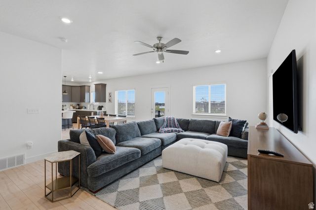 519 E 720 N, Salem, UT 84653