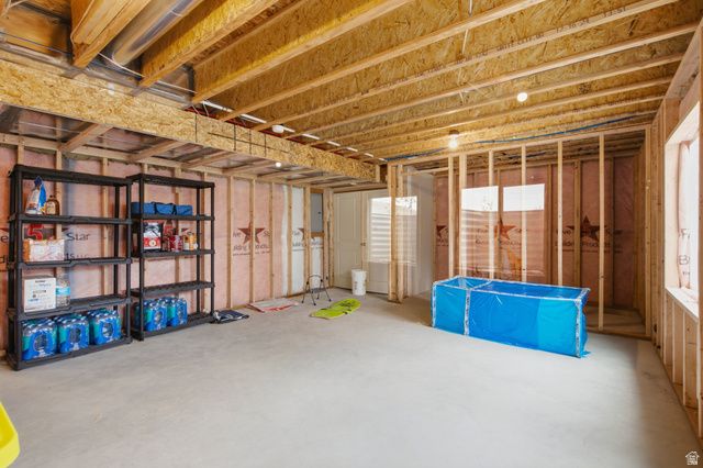 519 E 720 N, Salem, UT 84653