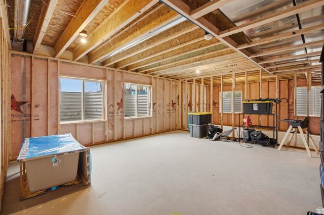 519 E 720 N, Salem, UT 84653