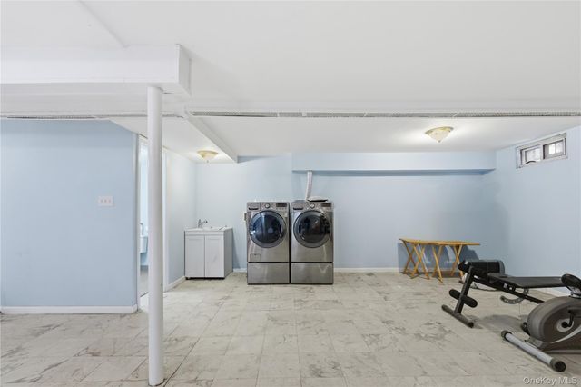 59-17 Kissena Boulevard, Flushing, NY 11355
