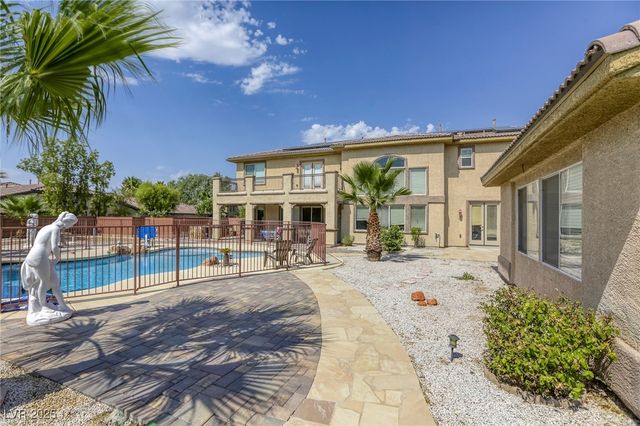 7516 Via Fiorentino Street, Las Vegas, NV 89131