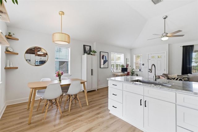 110 W CAYUGA STREET, Tampa, FL 33603