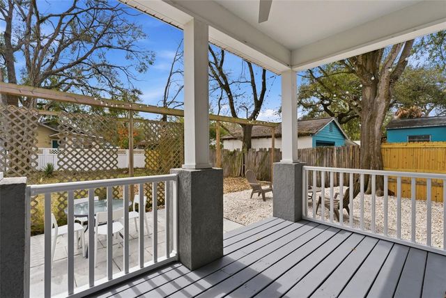 110 W CAYUGA STREET, Tampa, FL 33603