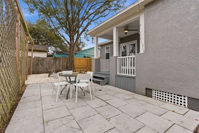 110 W CAYUGA STREET, Tampa, FL 33603