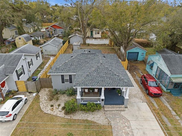 110 W CAYUGA STREET, Tampa, FL 33603