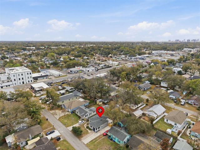 110 W CAYUGA STREET, Tampa, FL 33603