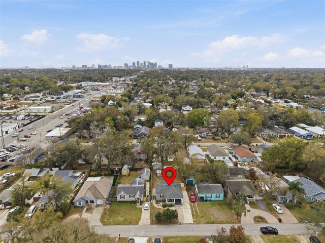 110 W CAYUGA STREET, Tampa, FL 33603