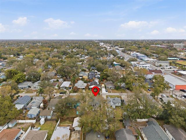 110 W CAYUGA STREET, Tampa, FL 33603