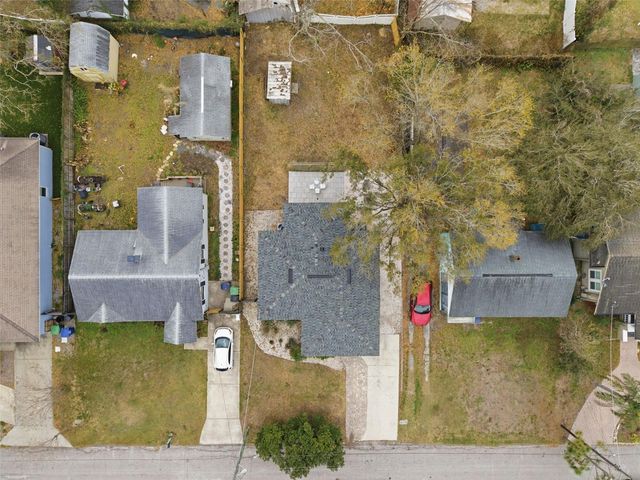 110 W CAYUGA STREET, Tampa, FL 33603