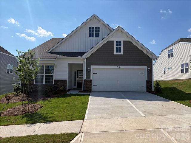 7092 Juneberry Way, Maiden, NC 28650