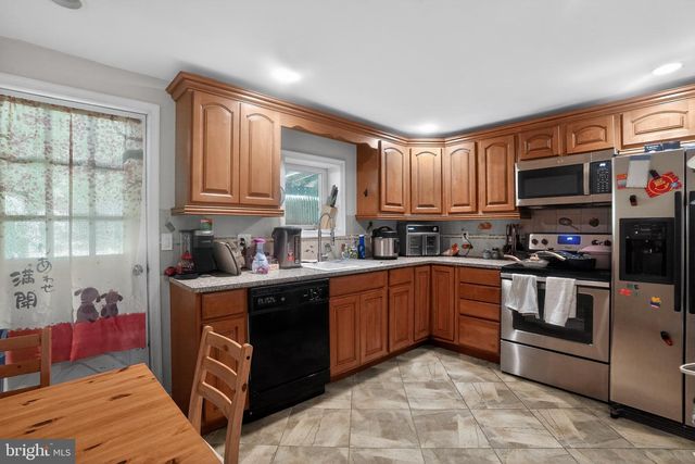 4739 SMICK ST, Philadelphia, PA 19127