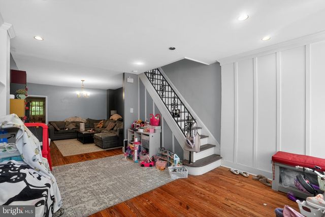 4739 SMICK ST, Philadelphia, PA 19127