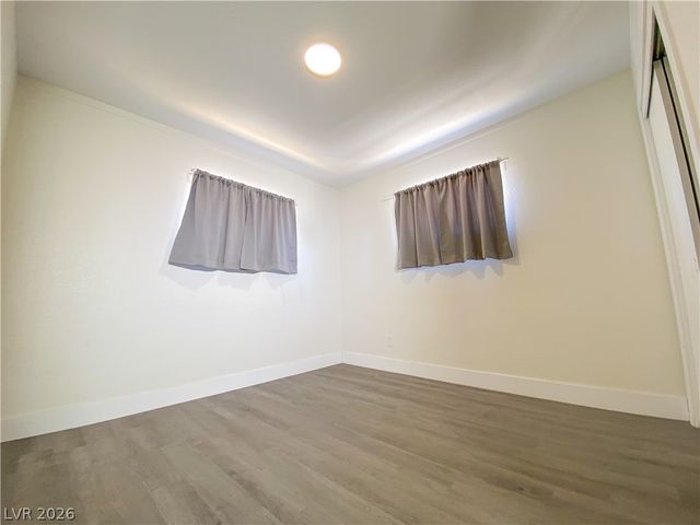 5224 Glen Eagles Lane, Las Vegas, NV 89108