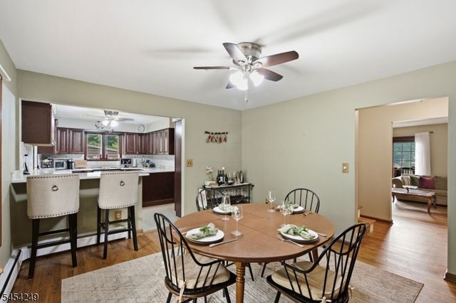 32 W Lakeview Trl, Jefferson Twp., NJ 07885