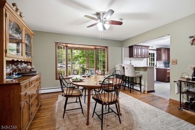 32 W Lakeview Trl, Jefferson Twp., NJ 07885