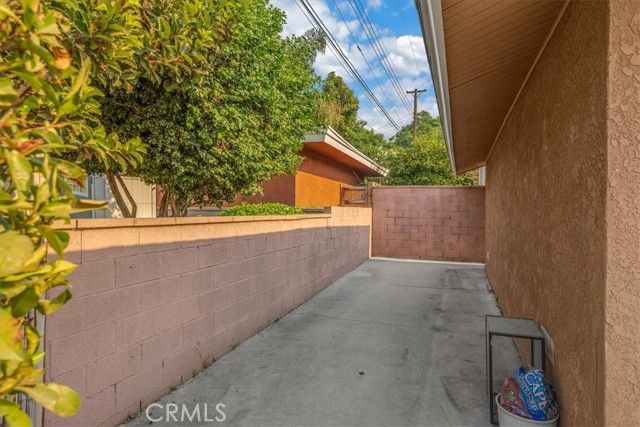 2183 Sinclair, Pomona, CA 91767