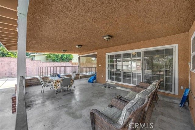 2183 Sinclair, Pomona, CA 91767