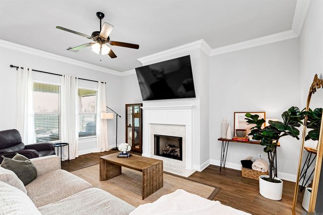40067 Maddie Dr, Prairieville, LA 70769