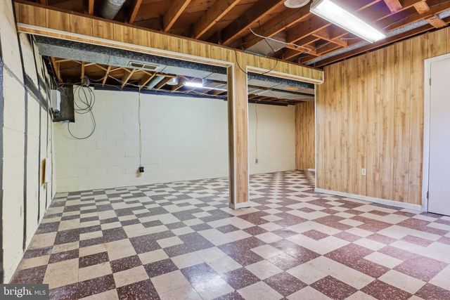 498 MIDDLETOWN RD, Hummelstown, PA 17036