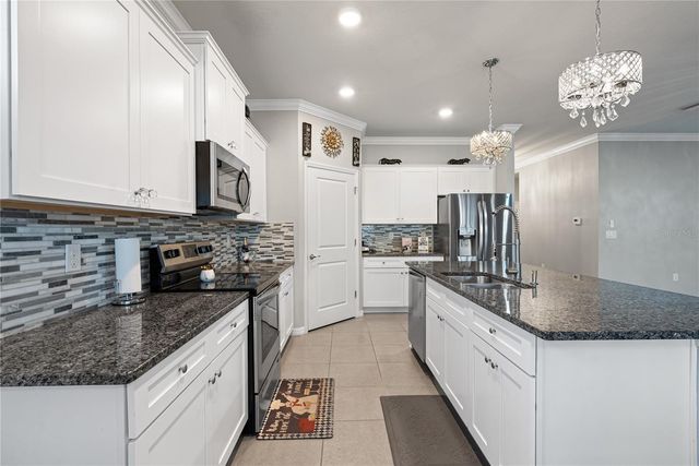 1092 PIPESTONE PLACE, Wesley Chapel, FL 33543