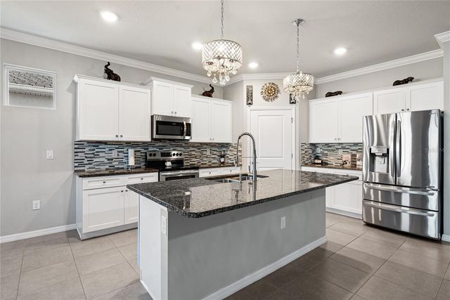 1092 PIPESTONE PLACE, Wesley Chapel, FL 33543