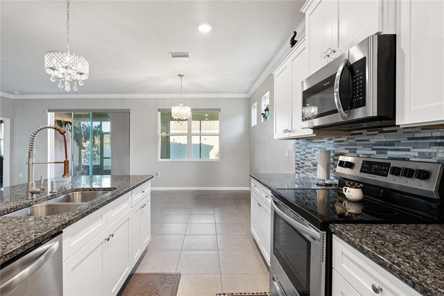 1092 PIPESTONE PLACE, Wesley Chapel, FL 33543