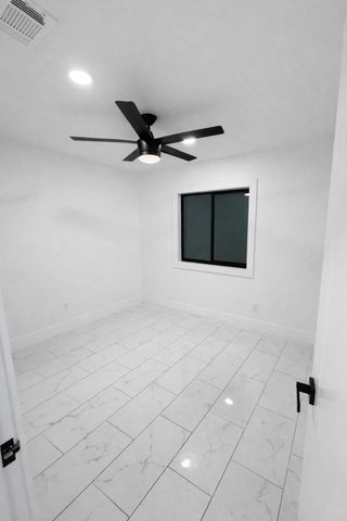 2014 Pecan ST, Bastrop, TX 78602