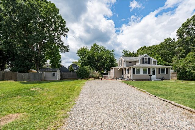 239 Welfare Avenue, Warwick, RI 02888