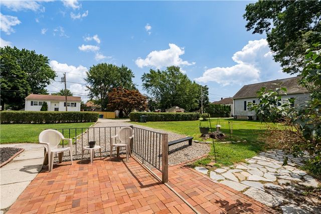 239 Welfare Avenue, Warwick, RI 02888