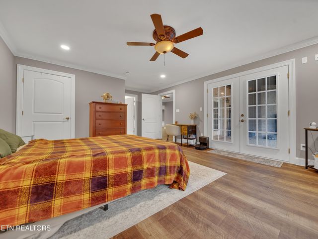 430 Oak Chase Blvd, Lenoir City, TN 37772