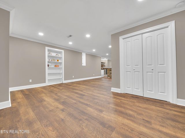 430 Oak Chase Blvd, Lenoir City, TN 37772