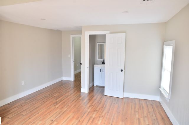 2010 Wesley Drive, Arlington, TX 76012