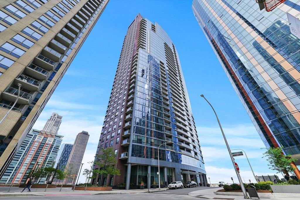 450 E Waterside Drive 808, Chicago, IL 60601