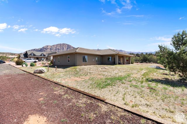 1374 E BIG PINION LN, Apple Valley, UT 84737