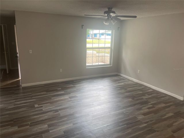 906 ESSEX ROAD, Brandon, FL 33510