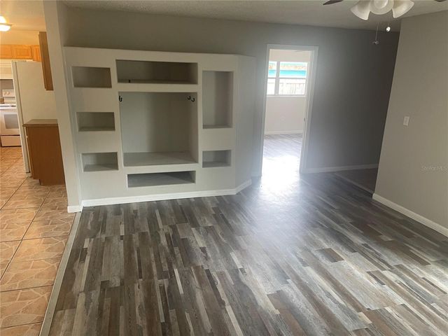 906 ESSEX ROAD, Brandon, FL 33510