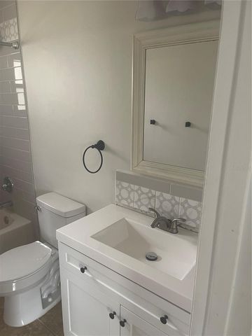 906 ESSEX ROAD, Brandon, FL 33510