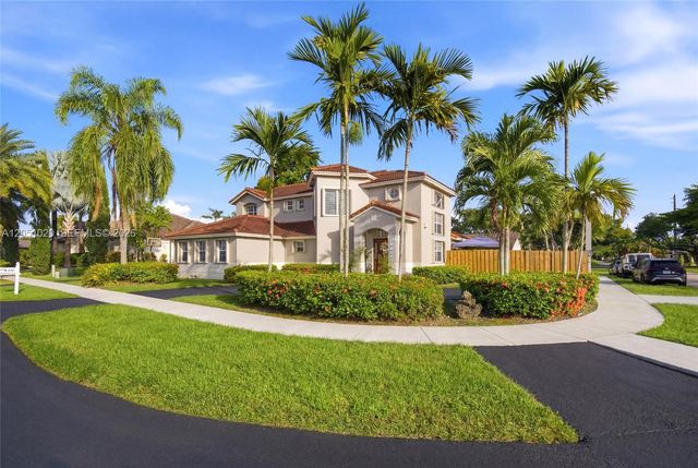11980 SW 99th Street, Miami, FL 33186