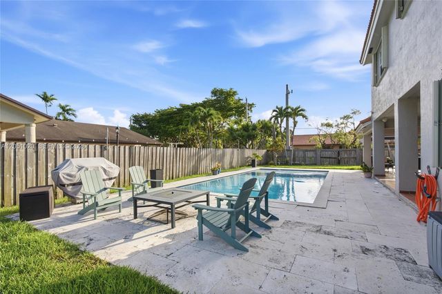 11980 SW 99th Street, Miami, FL 33186