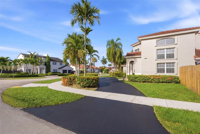 11980 SW 99th Street, Miami, FL 33186