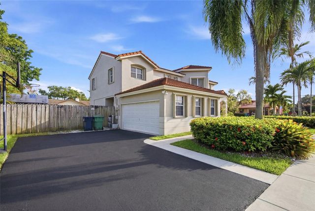11980 SW 99th Street, Miami, FL 33186