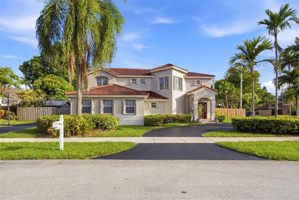 11980 SW 99th Street, Miami, FL 33186