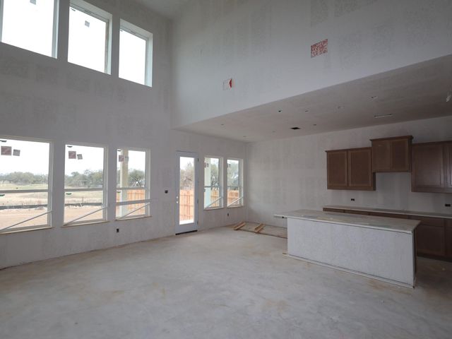 340 Big Banyan DR, Dripping Springs, TX 78620