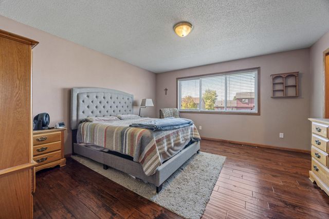 512 9th Street NE, Dilworth, MN 56529