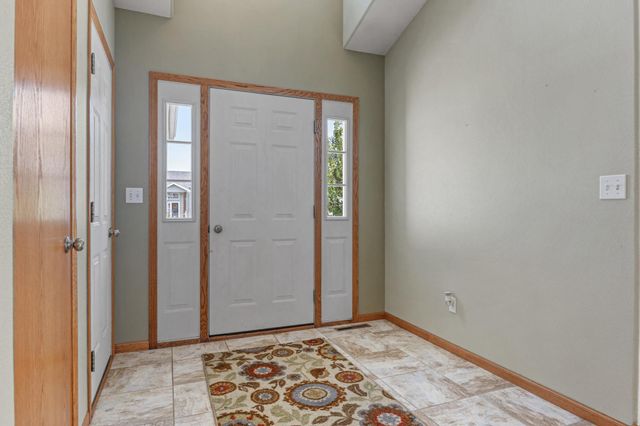 512 9th Street NE, Dilworth, MN 56529